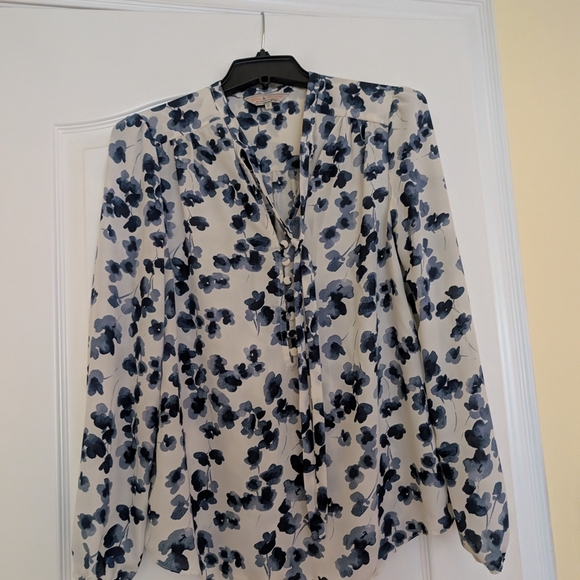 Dorothy Perkins Floral Print Women's Top - Blue and White Size Medium - Picture 3 of 9